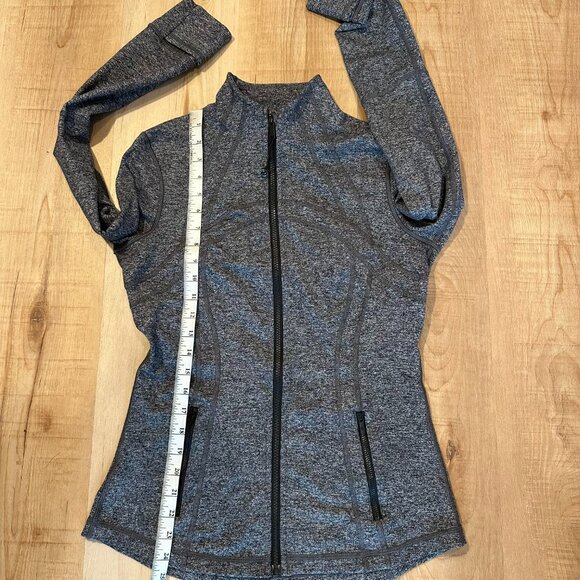 Lululemon Women’s Define performance jacket - Picture 8 of 16